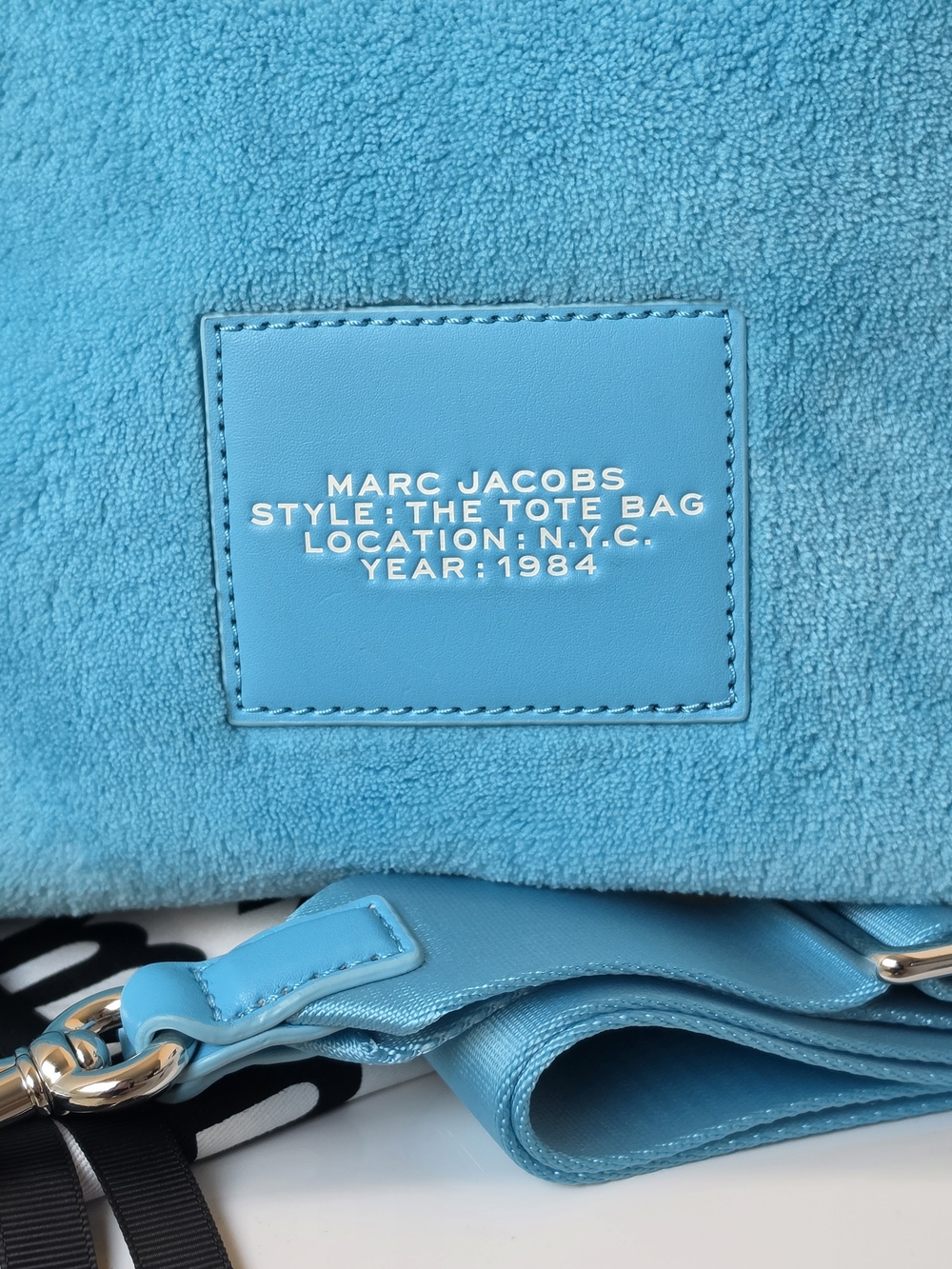 Marc Jacobs Pool Terry Tote - Picture 9 of 16